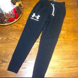 NWT Under Armour Rival Terry Jogger